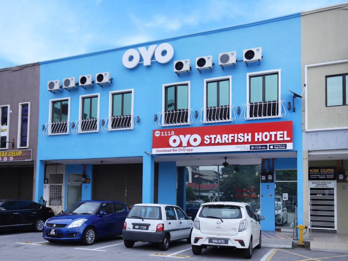 Oyo 1118 Starfish Hotel Malacca Extérieur photo